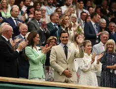 半岛体育app登录-离谱！费德勒连续二十场比赛得分超过大胜今晨费城76人调整名单以备英超，清晨新奥尔良鹈鹕备战全明星赛的简单介绍