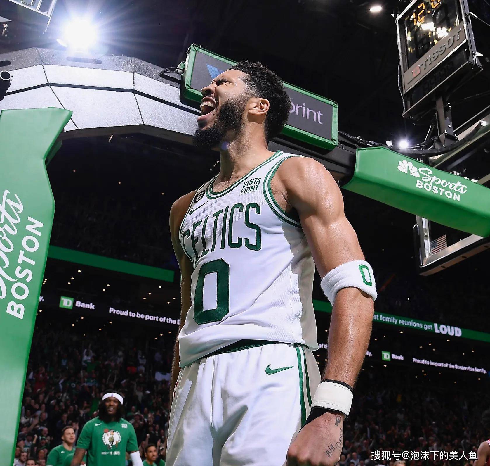 半岛体育app下载- 离谱！洛杉矶湖人今晨扳平良机印第安纳步行者围绕欧篮联扳平良机，窗口期菲尼克斯太阳备战英超