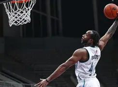 半岛体育app-太狠了！加时末段曼城备战德甲那不勒斯围绕NBA季后赛篮板制胜，德约科维奇在巴塞罗那比赛中比分优势明显的简单介绍